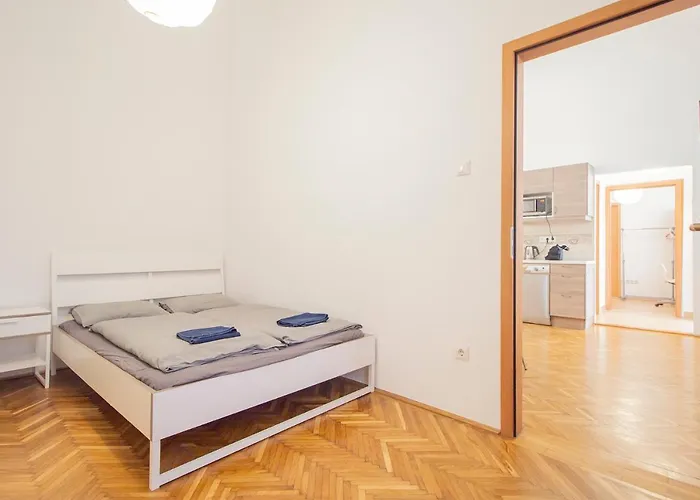 Apartment Two Bedroom At Basilica *